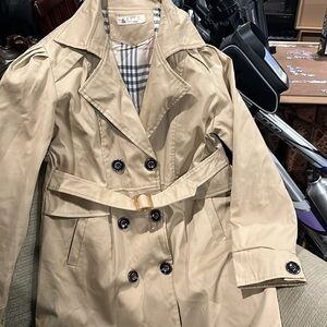 ALTZ 160T Child’s Trench Coat Burberry color scheme lining. No size available.